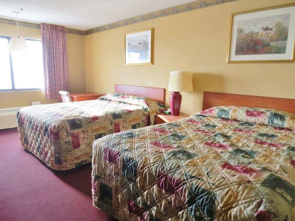 Days Inn & Suites By Wyndham Caseyville Oda fotoğraf