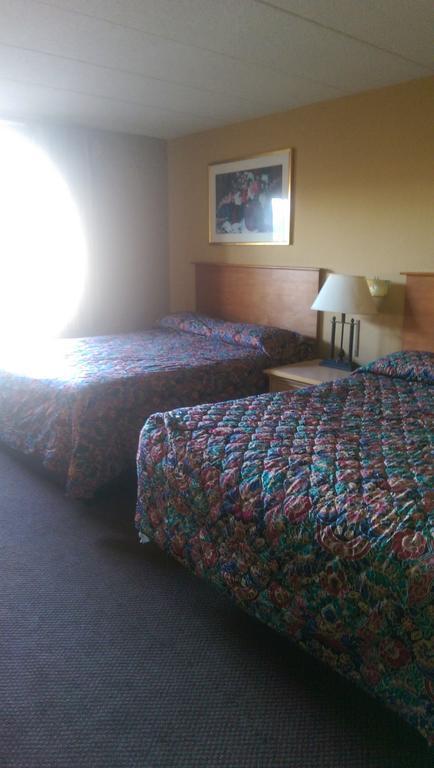 Days Inn & Suites By Wyndham Caseyville Oda fotoğraf